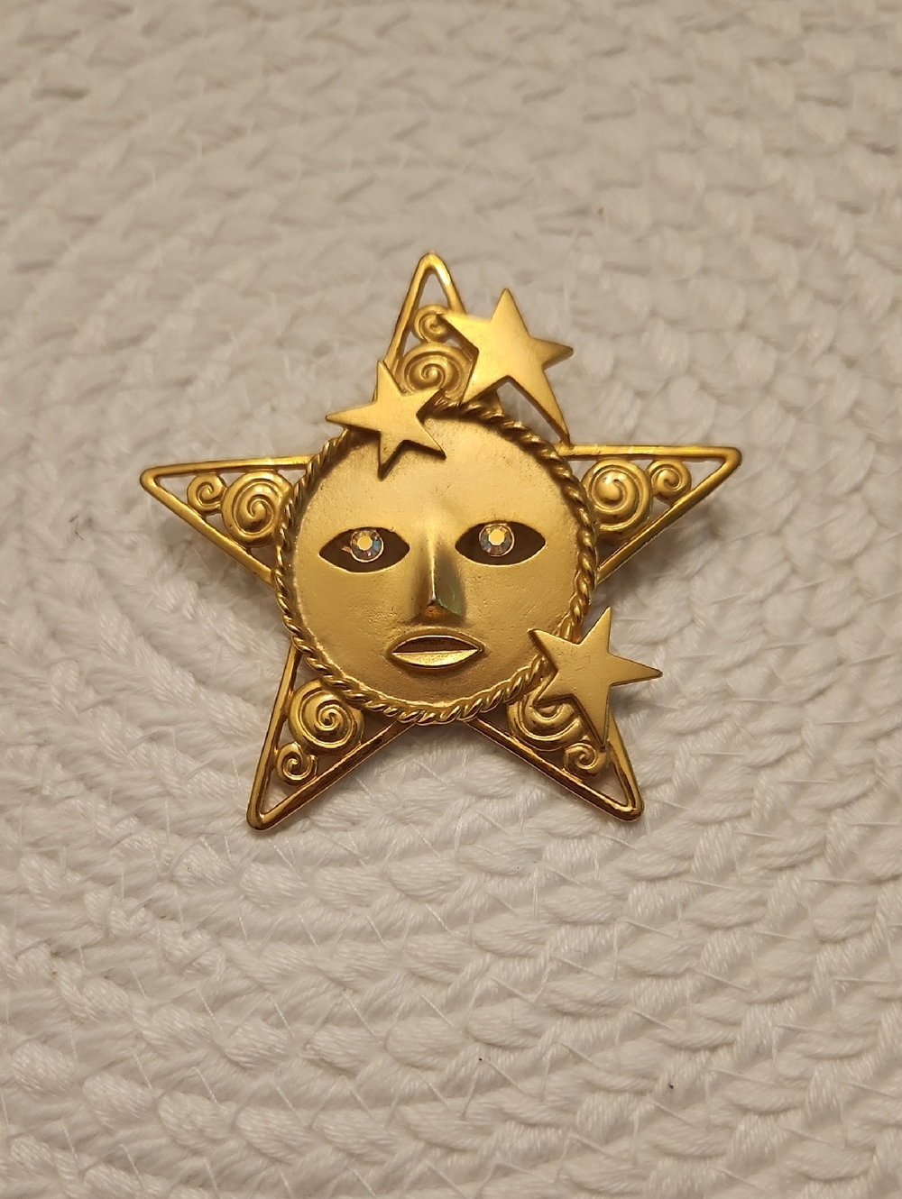 Gold Star & Sun Face Brooch - Gold Tone Women’s Jewelry